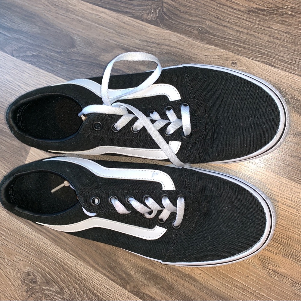 Vans - Black. Size 9. Barely worn.